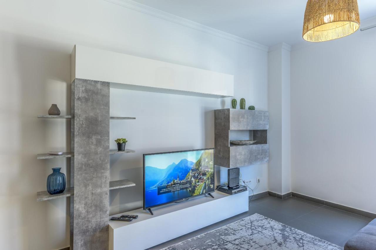 Flh Vila Real Santo Antonio Flat With Pool Vila Real de Santo António المظهر الخارجي الصورة